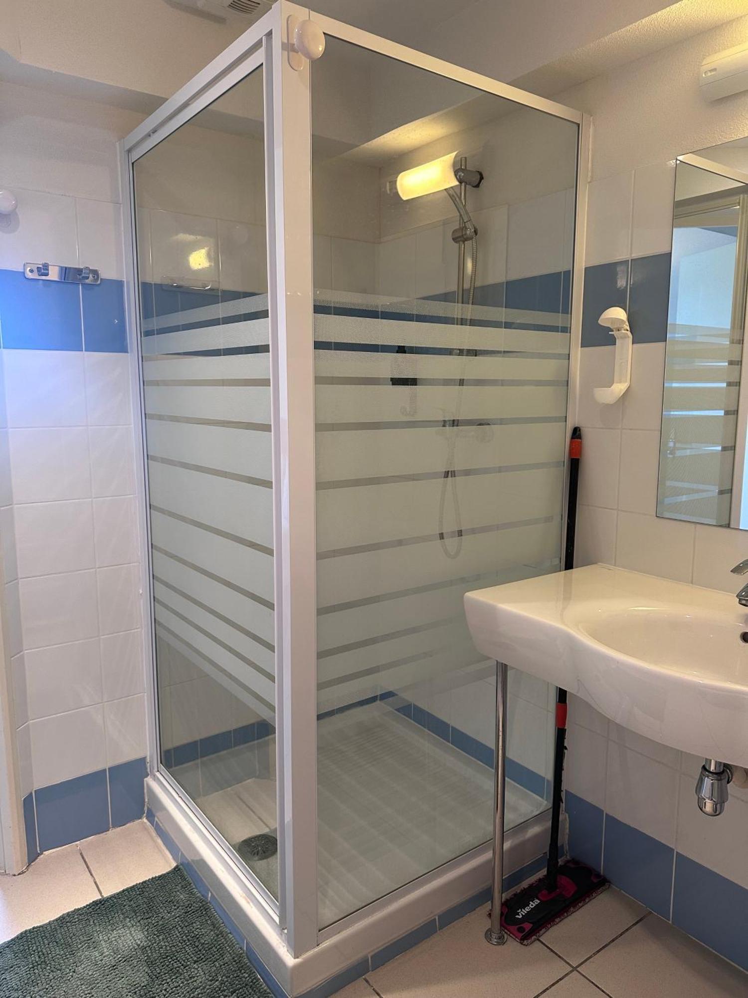 Charmant Studio Le Clos D'Aix Parking Prive Gratuit Et Piscine 엑상프로방스 외부 사진