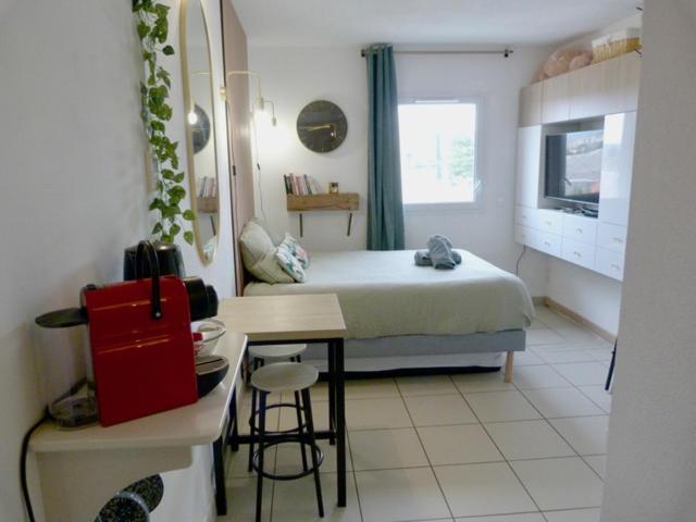 Charmant Studio Le Clos D'Aix Parking Prive Gratuit Et Piscine 엑상프로방스 외부 사진